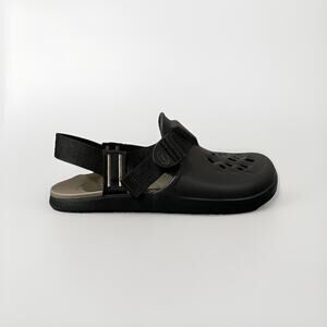 Chaco Chillos Mens Size 9 Black Clog Sandals New In Box